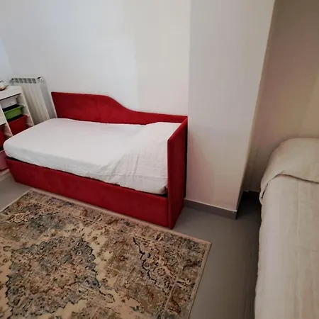 Rosasco House Apartment